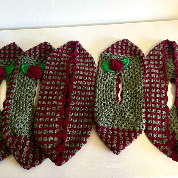 Crochet Tissue Box Cover - Picture 4 of 6